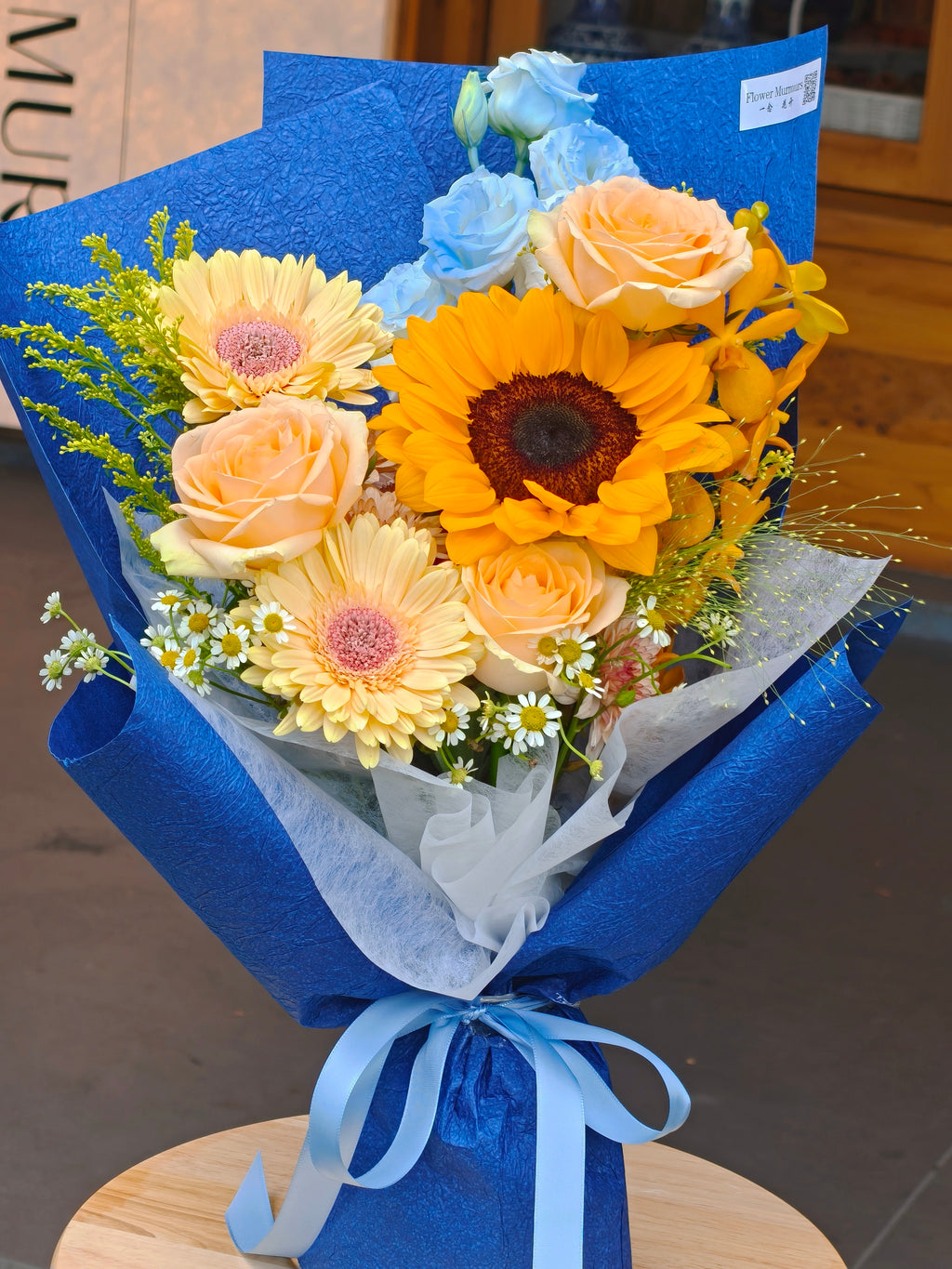 Sunflower & Champagne Rose Graduation Bouquet 向日葵香槟玫瑰毕业花束